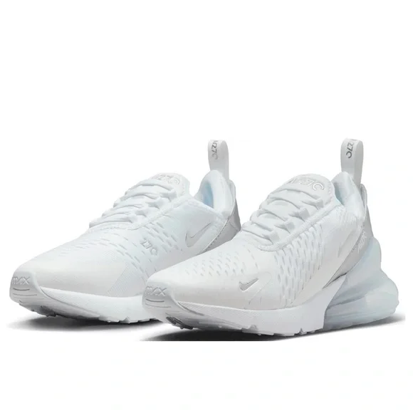 Nike Air Max 270 - Picture 2 of 12